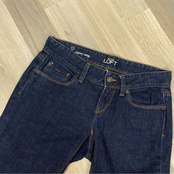 Ann Taylor Loft Curvy Crop Jeans Dark Blue 2 Stretch Mid Rise - Picture 5 of 12